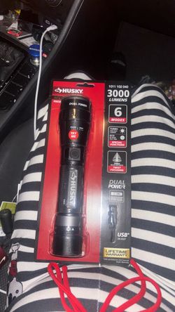Husky flash light