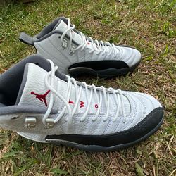 Size 8 Nike Air Jordan 12 Retro 'Dark Grey' sneakers