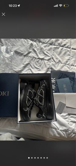 Dior B30