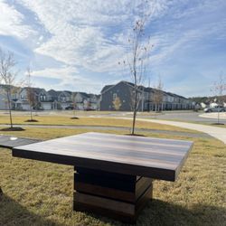 Cindy Crawford Dinette Table