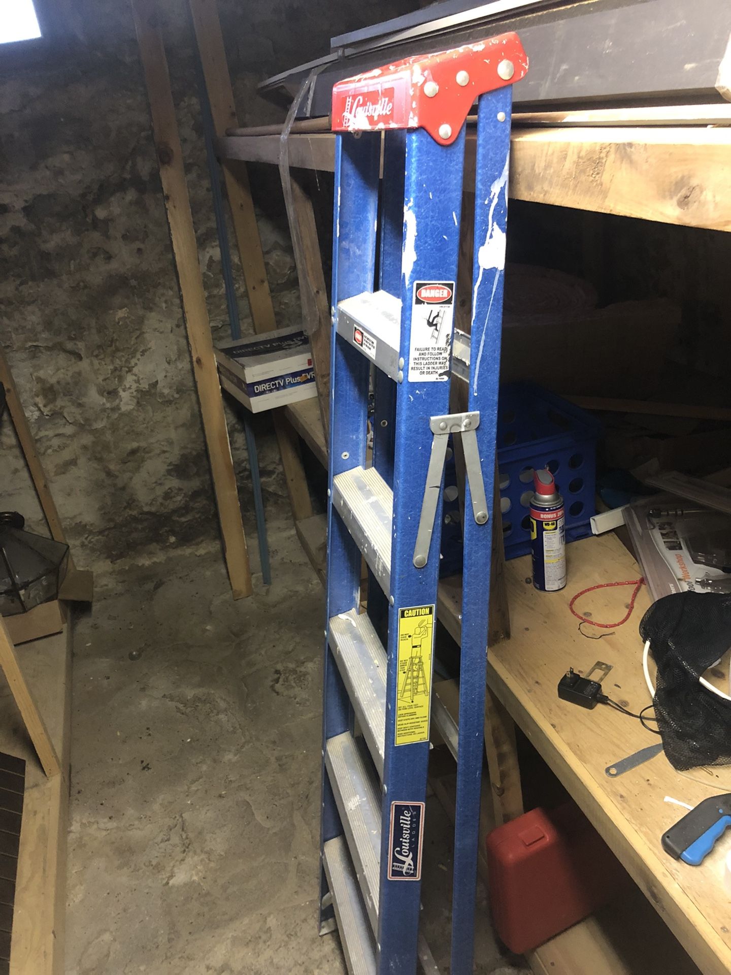 6 ft Folding Ladder