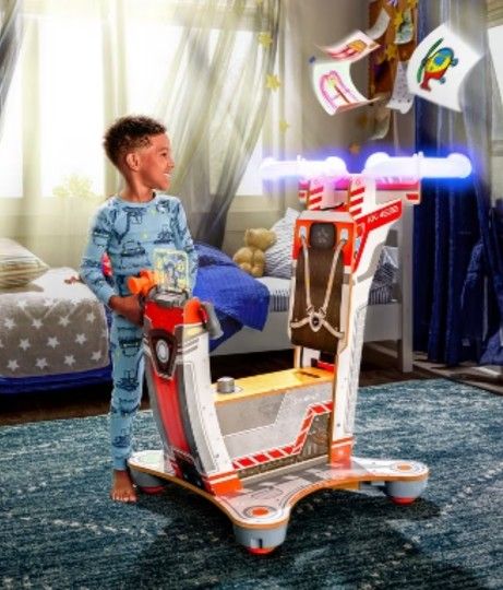 KidKraft Ultimate Helicopter wooden pretend play set.
Features lights, sounds, and spinning propellers with three modes: takeoff, hover, and landing.