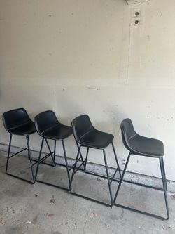 Set of 4 Black Faux Leather Bar Stools