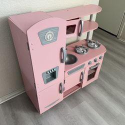 Pink Kids Kitchen 