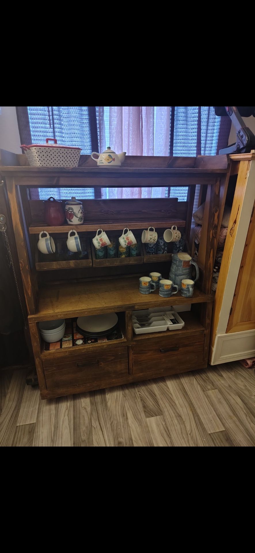Coffee station/ Tea bar