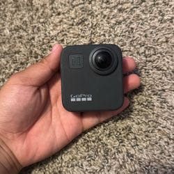GoPro Max