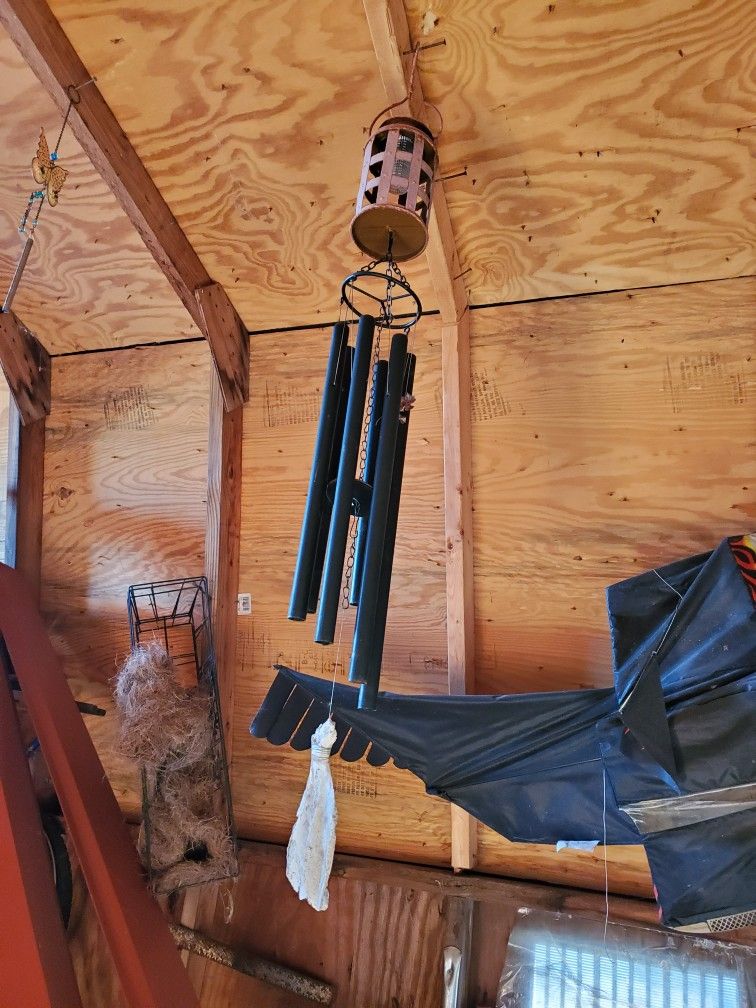 4 Wind Chimes