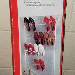 BRAND NEW, CLOSET MAID SHOE RACK. 