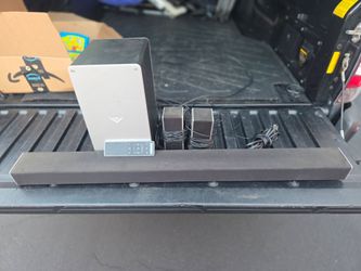 Vizio sound bar with wireless bass