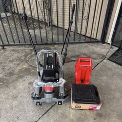 MilwaukeeMX FUEL Lithium-Ion Cordless Vibratory Screed with (1 ) 06 Ah Battery and Charger