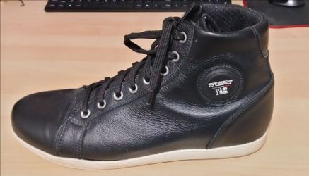 Vintage men's size 9 TCX 9526W X-Street Black boot