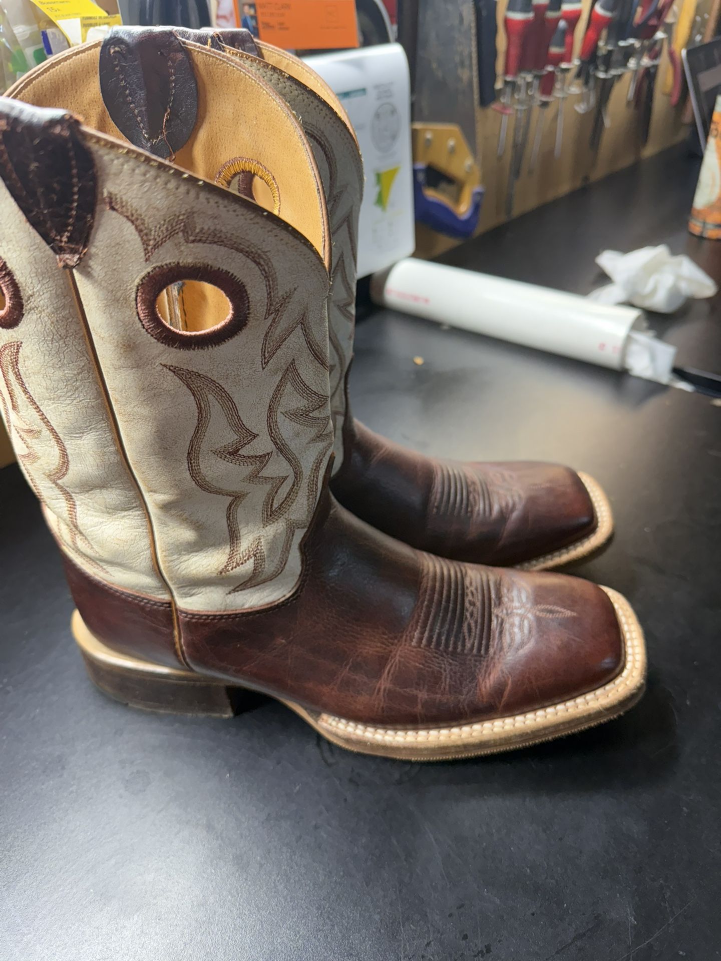 Boots, Tony Lama