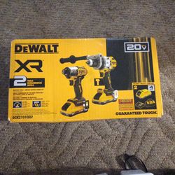 DeWalt XR hammer drill and impact driver