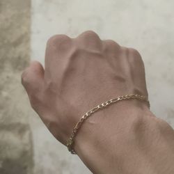 10k Figaro Bracelet 