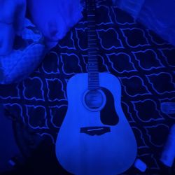 Acoustic guitar CHECK DESCRIPTION 