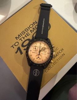 OMEGA × Swatch MoonSwatch- MISSION TO THE MOON 1969