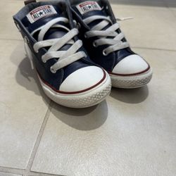 Converse Star navy blue high-top sneakers,