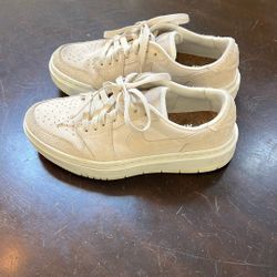 Nike Women Air Force 1 Beige Shoes Size 8