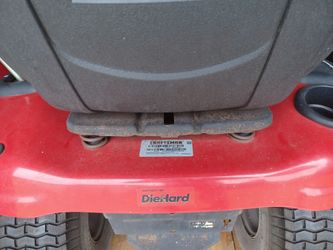Riding lawnmower