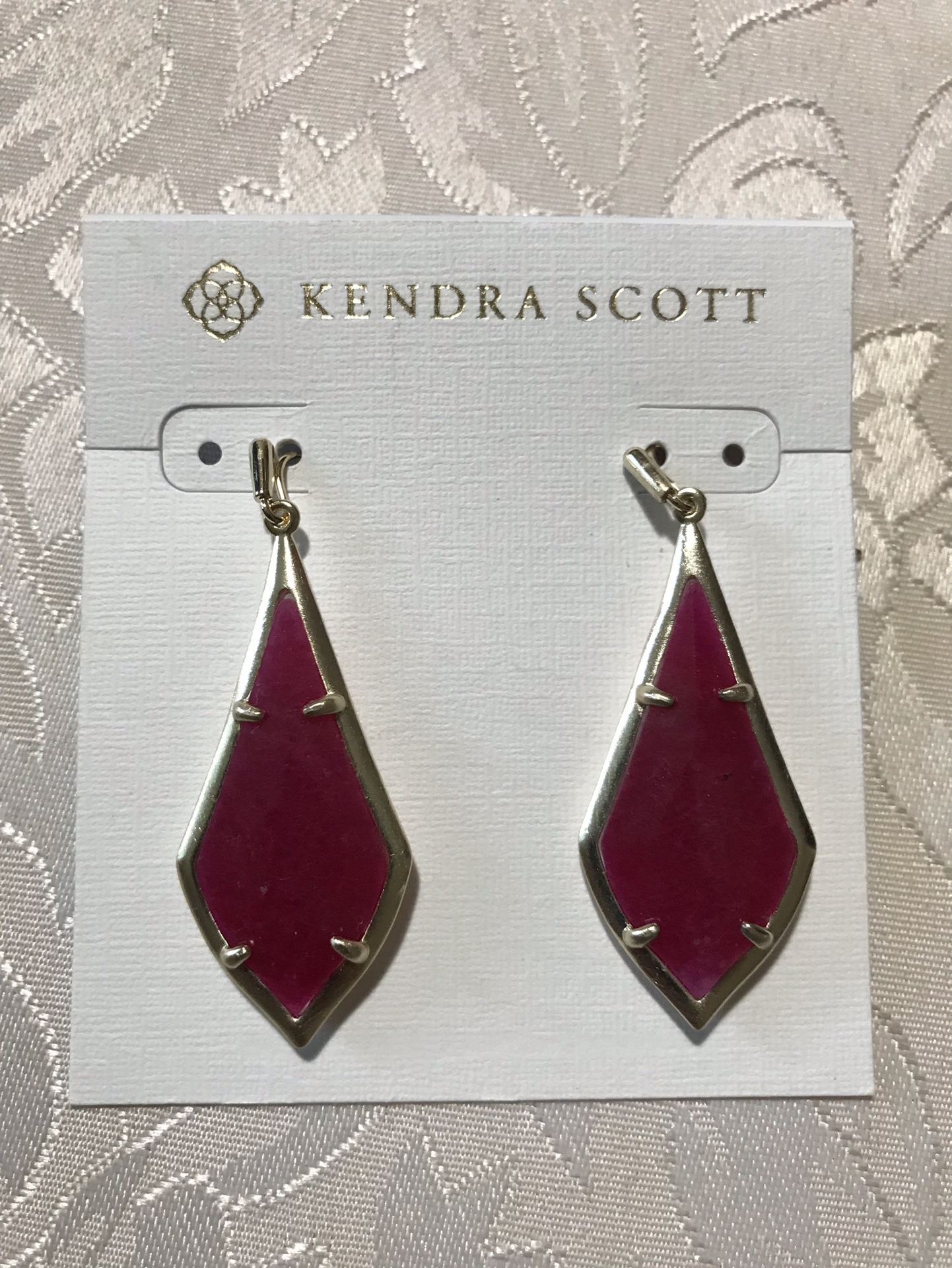 Kendra Scott Olivia Earrings Vintage gold plated Maroon Jade