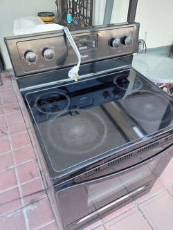 Whirlpool Electric Stove