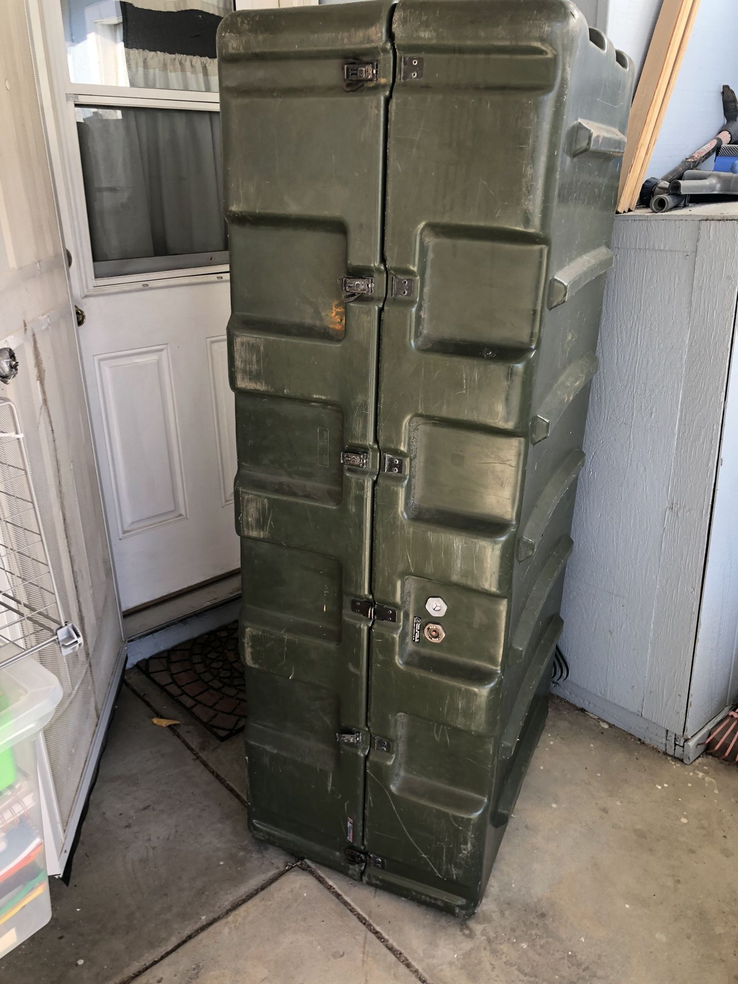 Military Crate / SKB Case 