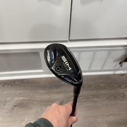 Taylormade SIM 2 MAX Rescue Hybrid Mens RH 4 Hybrid