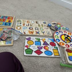 All Together Puzzle Set