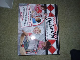 Melissa and Doug Diner Play set