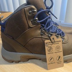 NEW Waterproof Hiking Boots Men’s Size 10