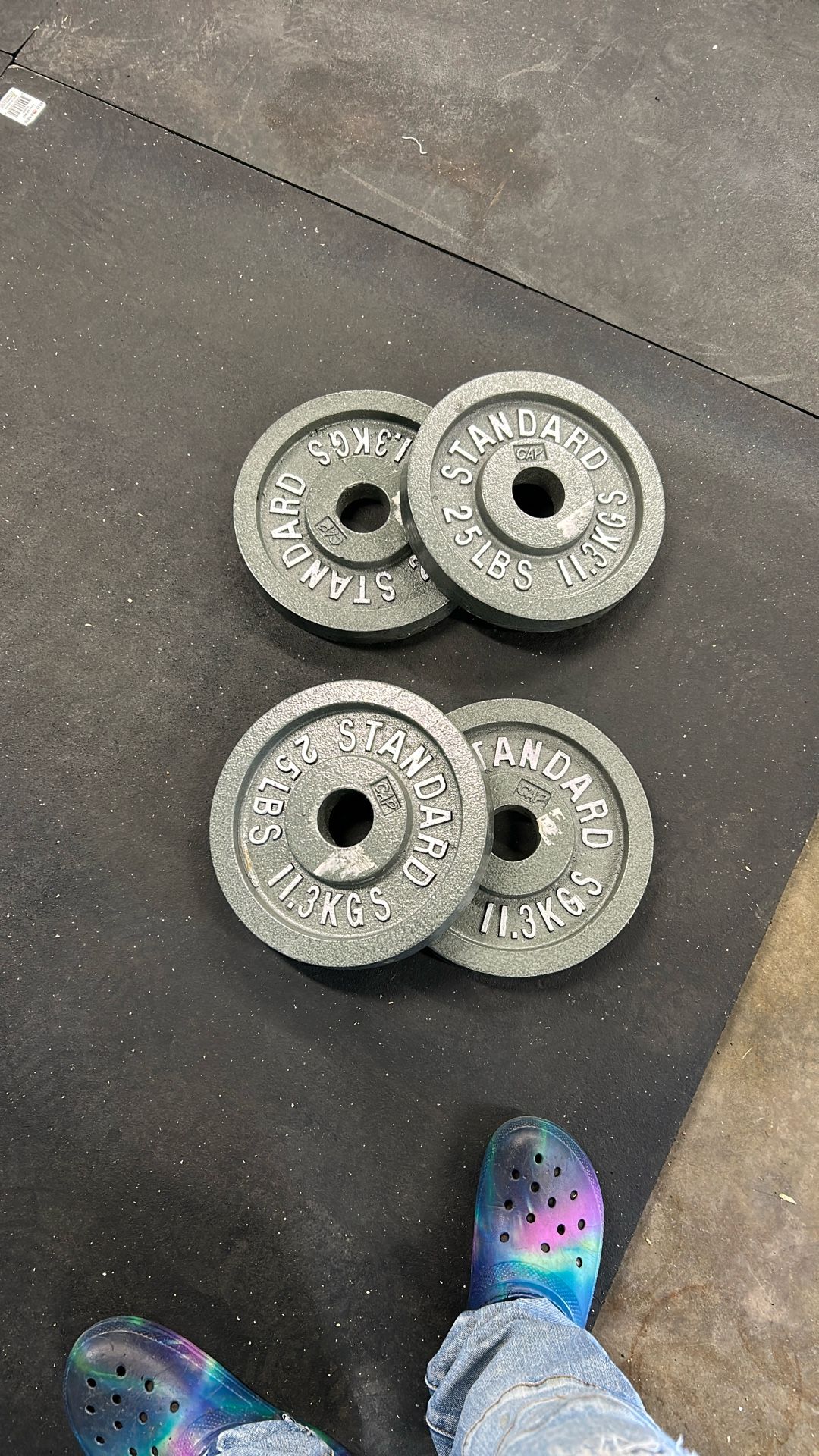 4 X 25lb Weight Plates