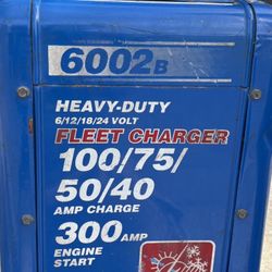 Associated Equipment 6002B Heavy-Duty Fleet Battery Charger. 