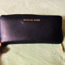 Michael Kors black leather wallet