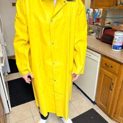 Vtg 49” Full Length High Quality Steel Buttons XXL Yellow Rain Jacket Duster Length Unbranded