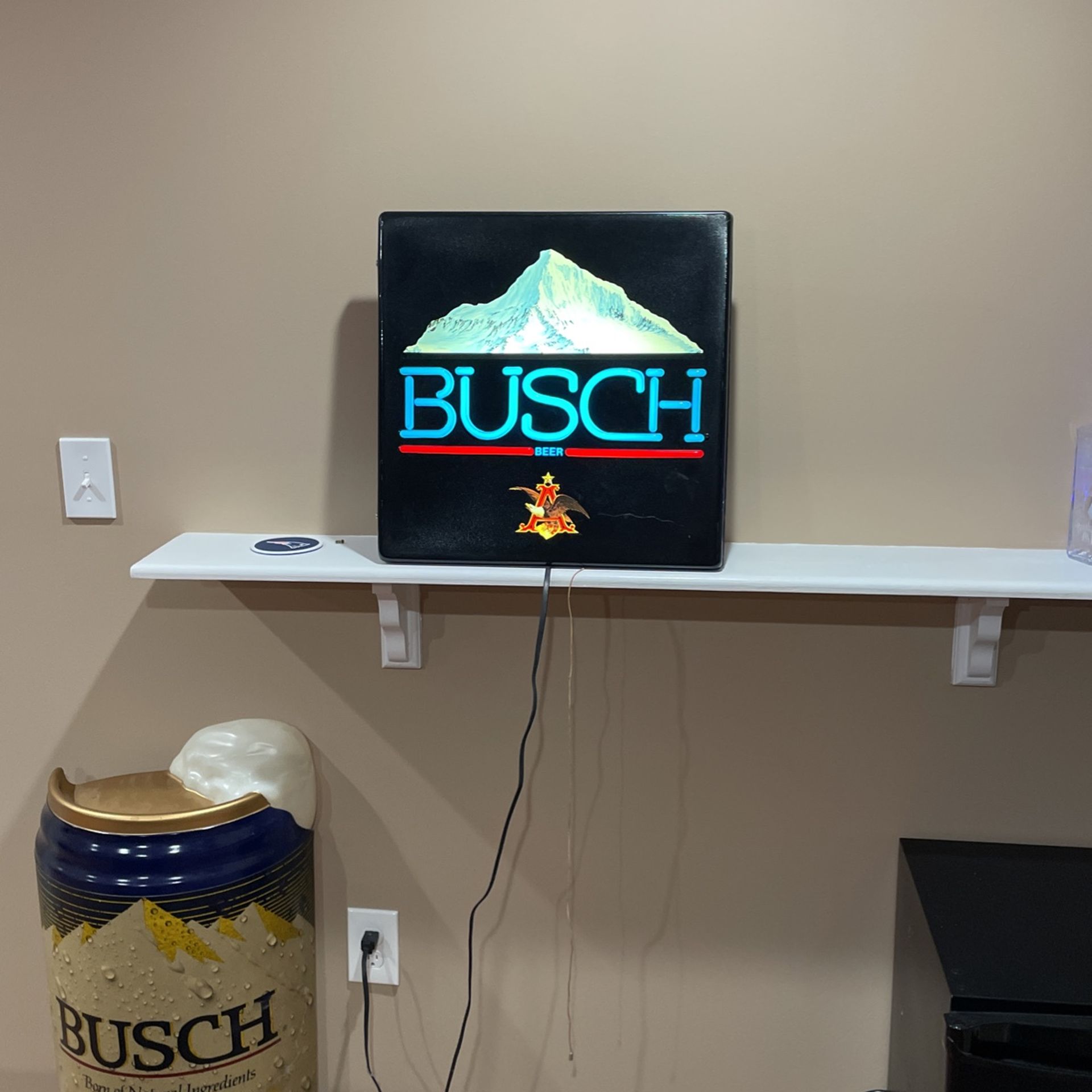 Rare 1980s Busch Lighten sign!