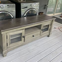 TV Stand And Storage Furniture