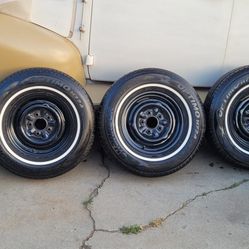 White Wall Tires  215 75 R14