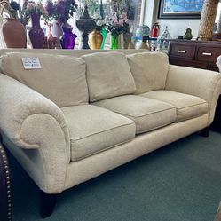 Broyhill  Couch Cozy Off White  Estate Furniture
