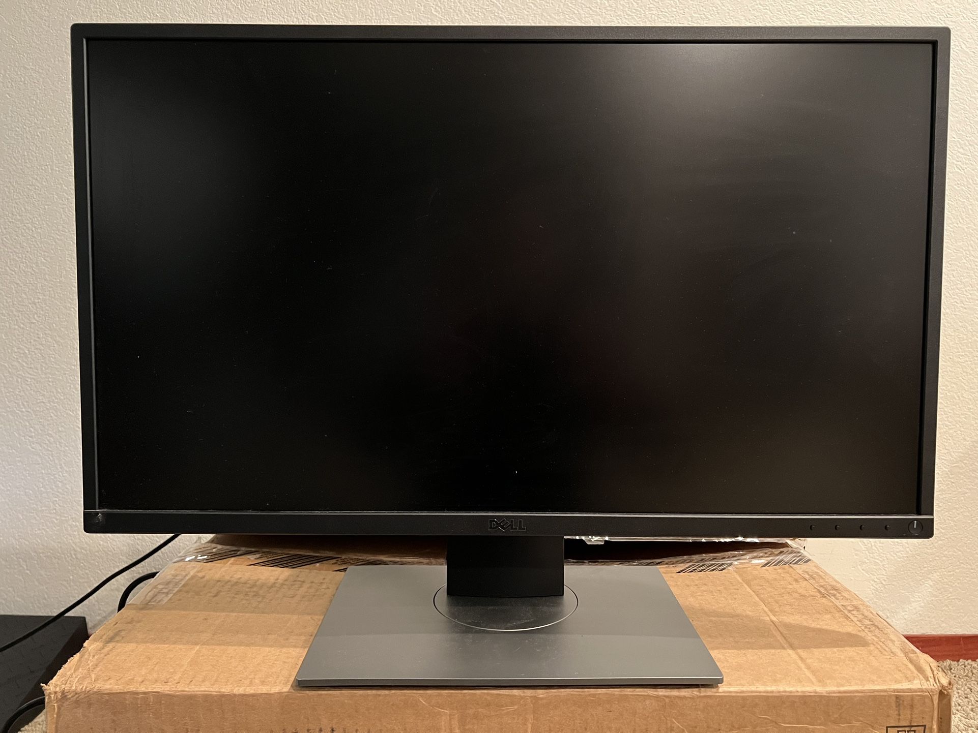 Dell 27" Professional Monitor P2717H - Full HD IPS Display - Great condition