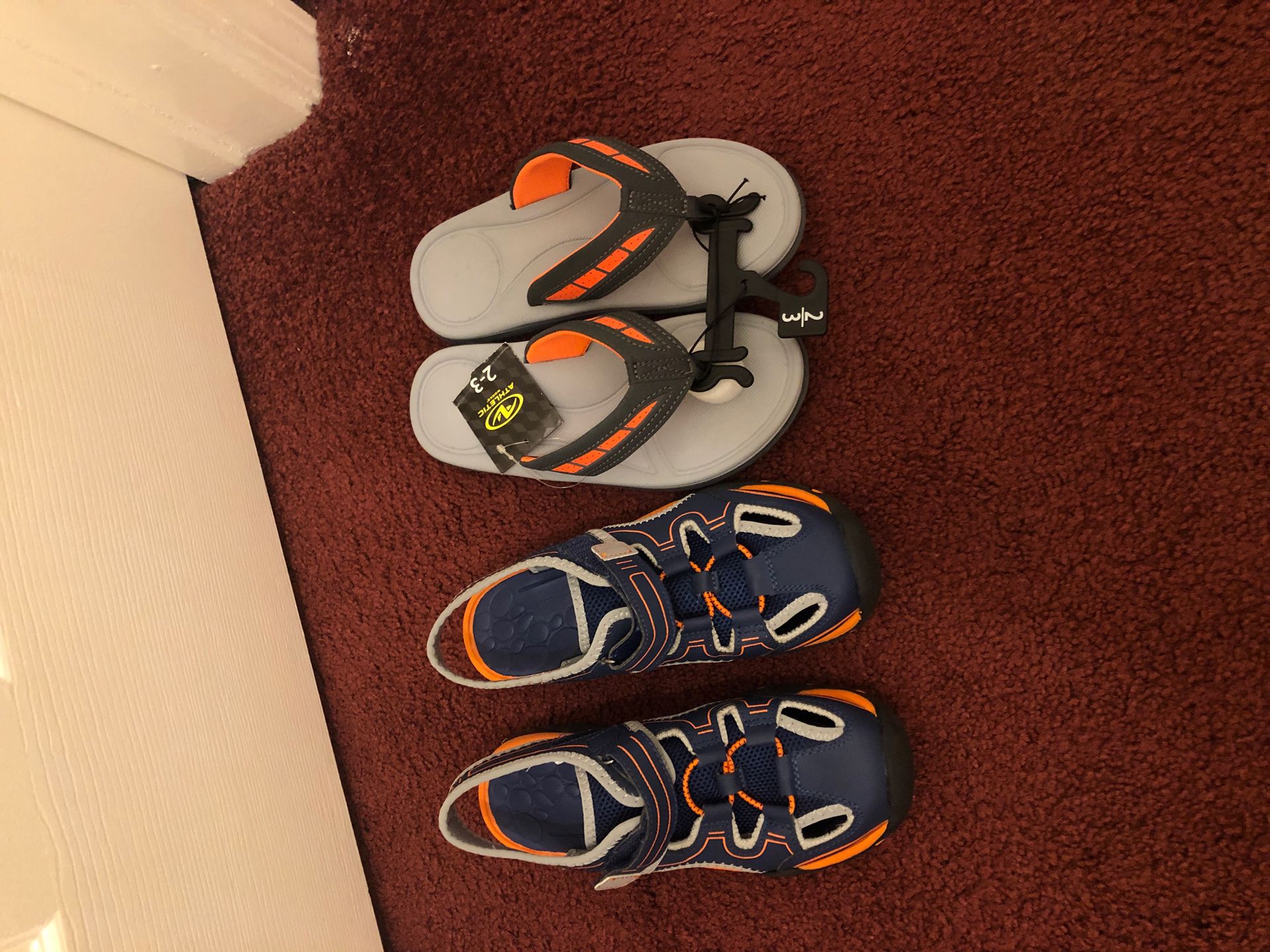 Boys shoes size 3 new