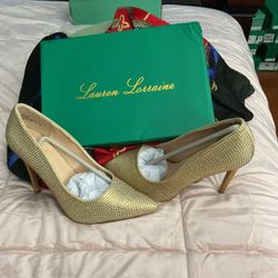 Lauren Larrine Size 9 Medium 
