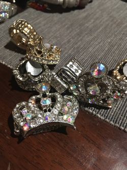 Woman rings