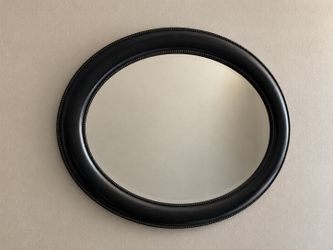 Black Oval Wall Mirror – Decorative Beaded Frame