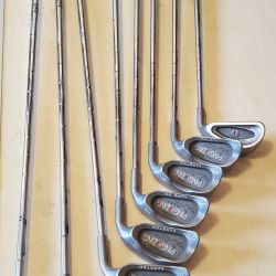 Set Of Ping Zing  Orange Dot Golf Clubs
