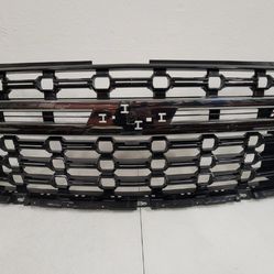 2021 2022 2023 2024 CHEVROLET TAHOE SUBURBAN Z71 UPPER GRILLE OEM