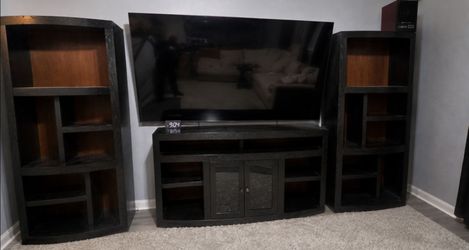 Tv Console with Beautiful Shelves