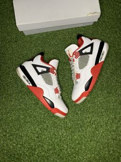 Jordan 4 Fire Red Size 11