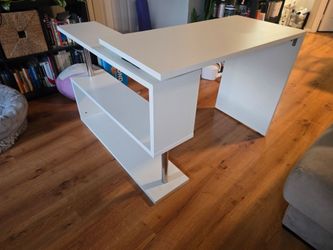 White L shape desk