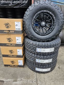 Silverado LTZ 4x4 Wheels 17x9 6 lugs and tires Bfgoodrich KO2 $1690 set of four 👌