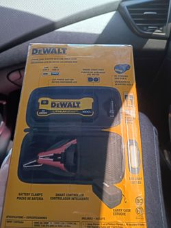 Car battery jumper
